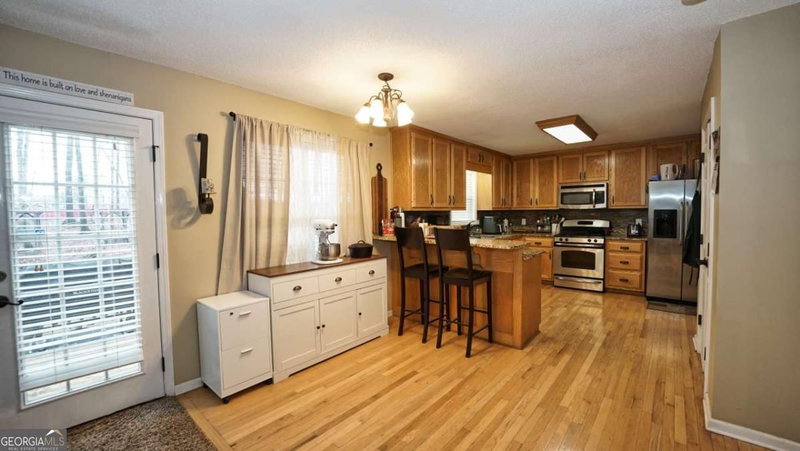 Photo 13 of 1049 Fieldstone Drive