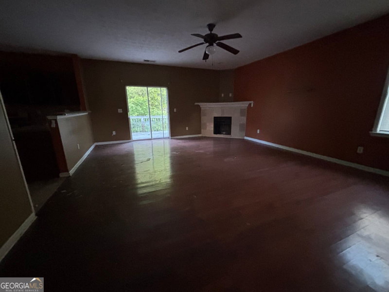 Photo 10 of 3112 Elmwood Court