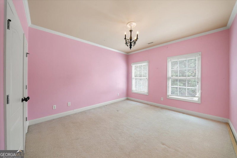 Photo 34 of 219 Kelvington Way
