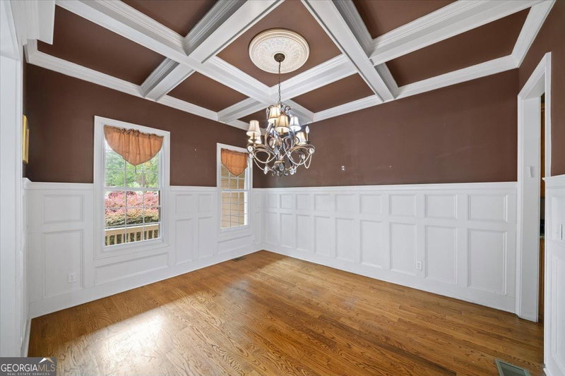 Photo 9 of 219 Kelvington Way