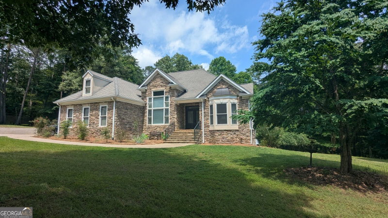 Photo 2 of 101 Arrow Wood Drive
