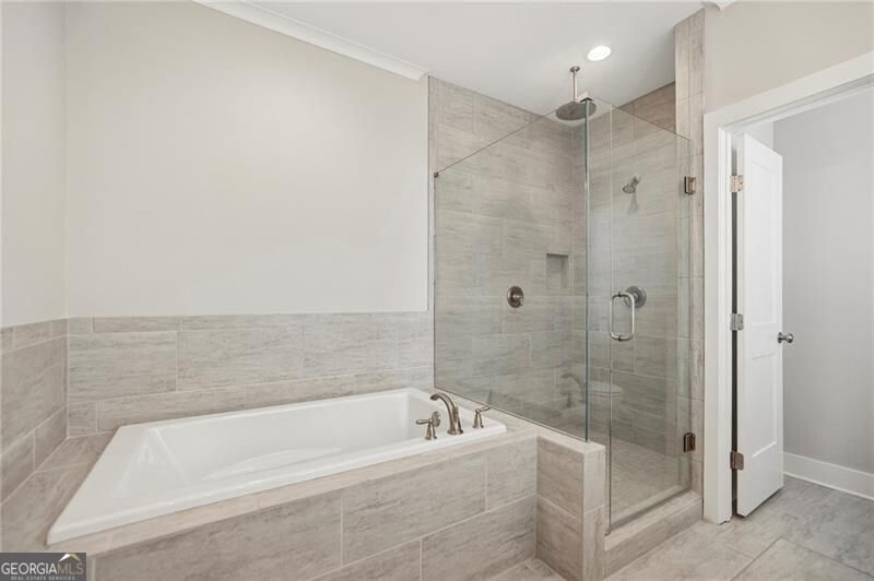 Photo 36 of 913 King Street NW