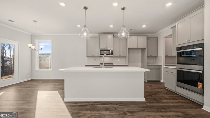 Photo 6 of 2047 Winged Elm Way