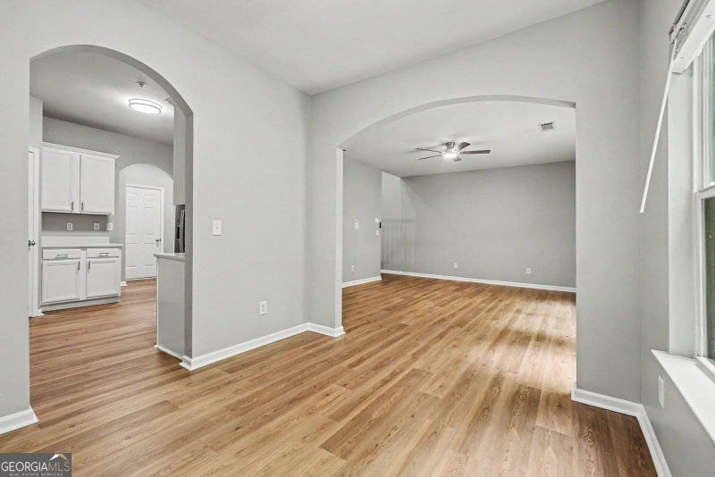 Photo 10 of 208 Ranier Court