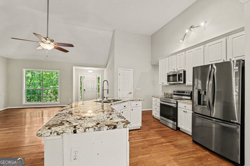 Photo 15 of 6186 Wayfarer Drive