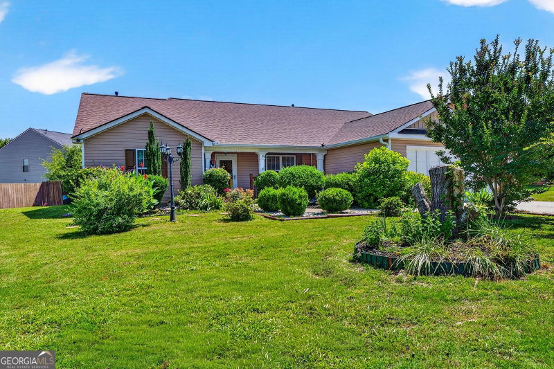 1312 Dianne Way
