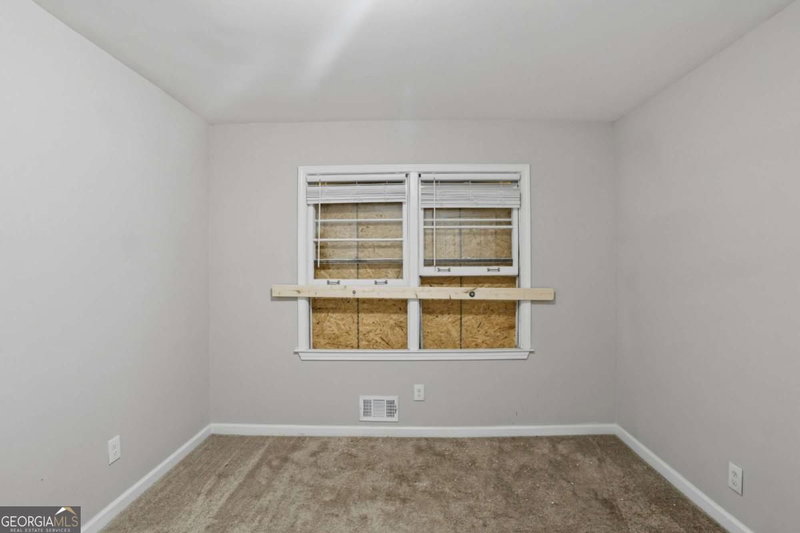 Photo 17 of 4303 Mercer Road
