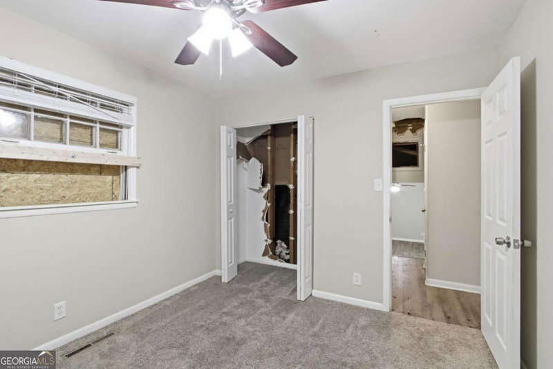Photo 13 of 4326 Aldergate Drive