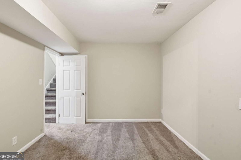 Photo 21 of 4326 Aldergate Drive