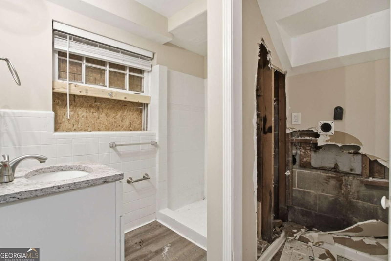 Photo 23 of 4326 Aldergate Drive