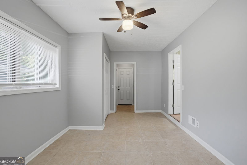 Photo 15 of 2043 Claude Street NW