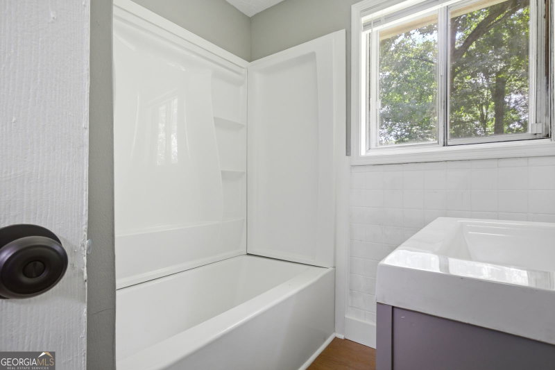 Photo 11 of 2043 Claude Street NW