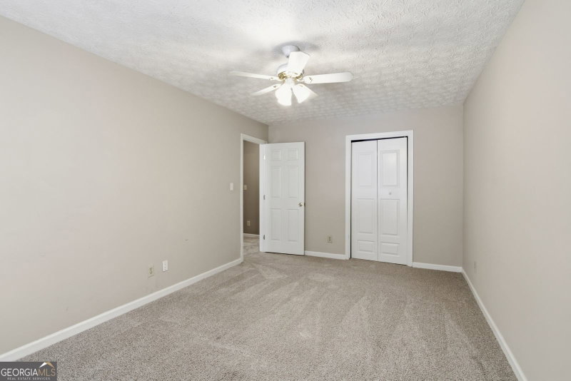 Photo 20 of 4822 Thornwood Drive NW