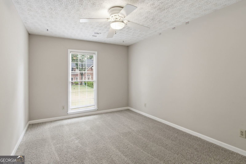 Photo 21 of 4822 Thornwood Drive NW