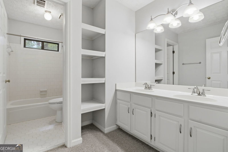 Photo 30 of 4822 Thornwood Drive NW