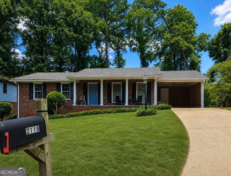 2119 Hilton Drive