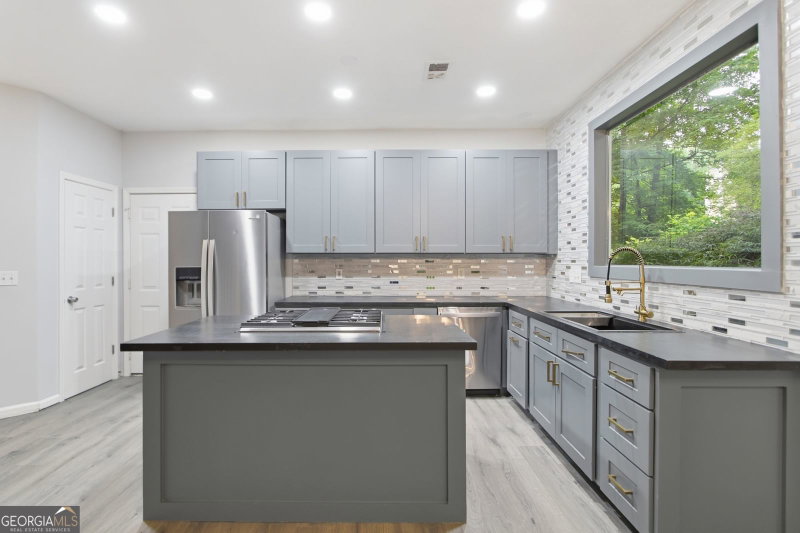 Photo 13 of 3504 Wellsley Drive