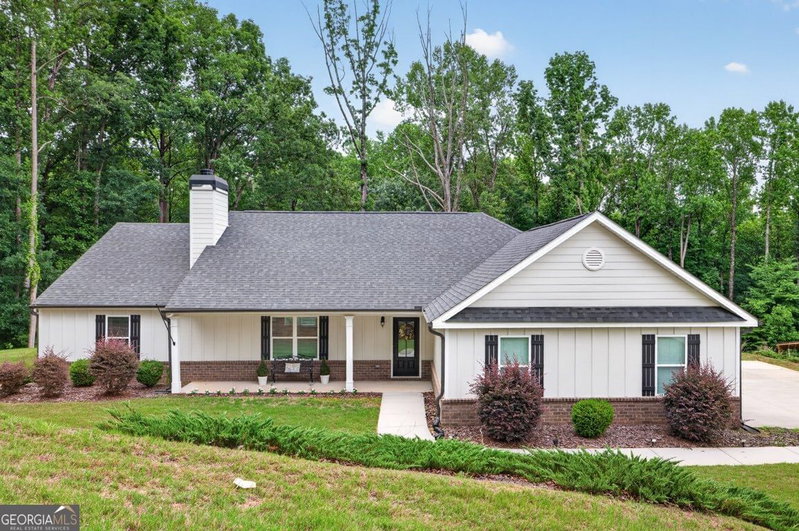 561 Oconee Lane
