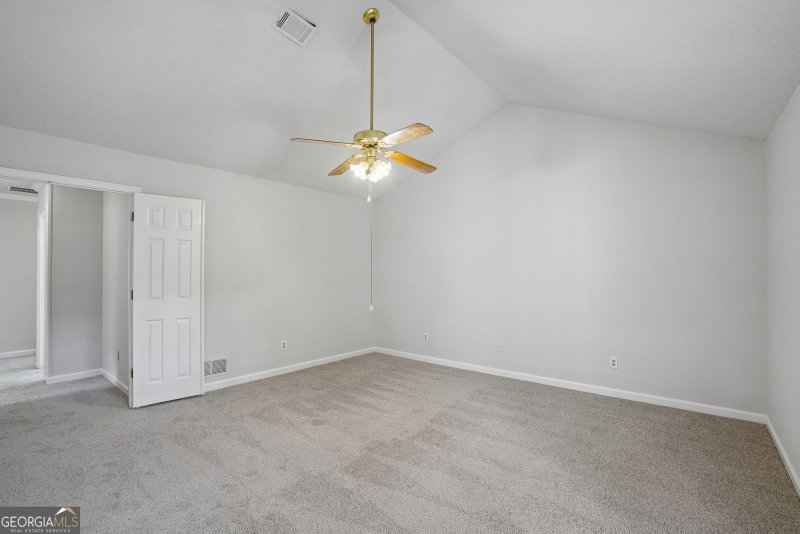 Photo 32 of 1254 Wynford Colony SW