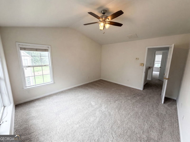 Photo 4 of 4660 Creekside Villas Way SE