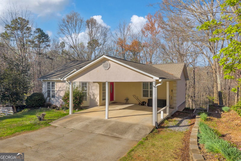 Photo 5 of 415 Ivory Drive