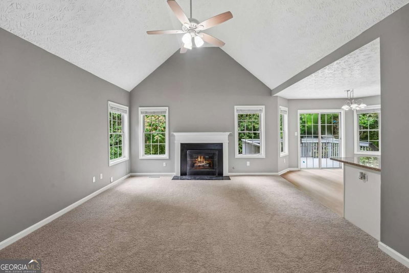 Photo 5 of 209 Eagle Glen Court