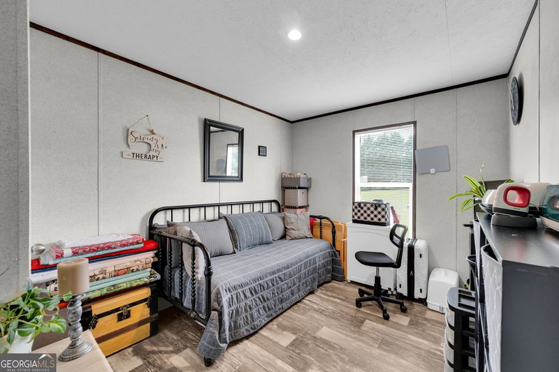 Photo 32 of 127 Georgia Drive