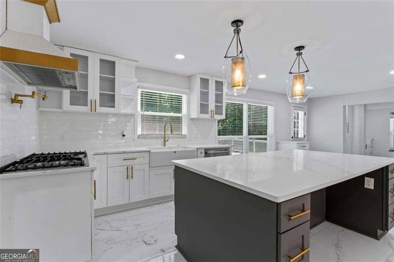 Photo 12 of 2023 Stoneleigh Drive