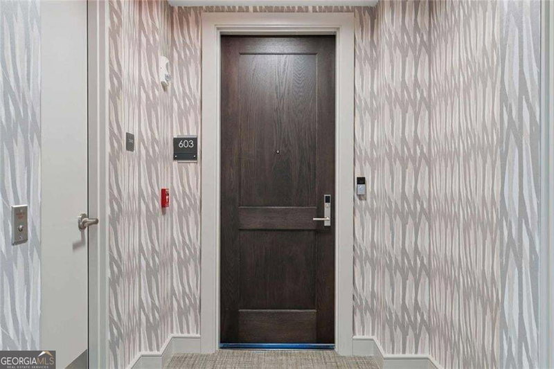 Photo 9 of 2520 Peachtree Road NW #603