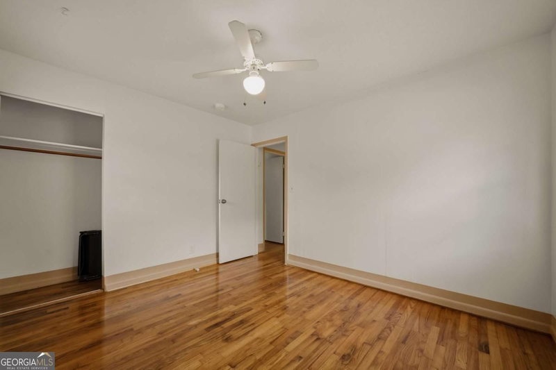 Photo 13 of 520 Pinecrest Drive