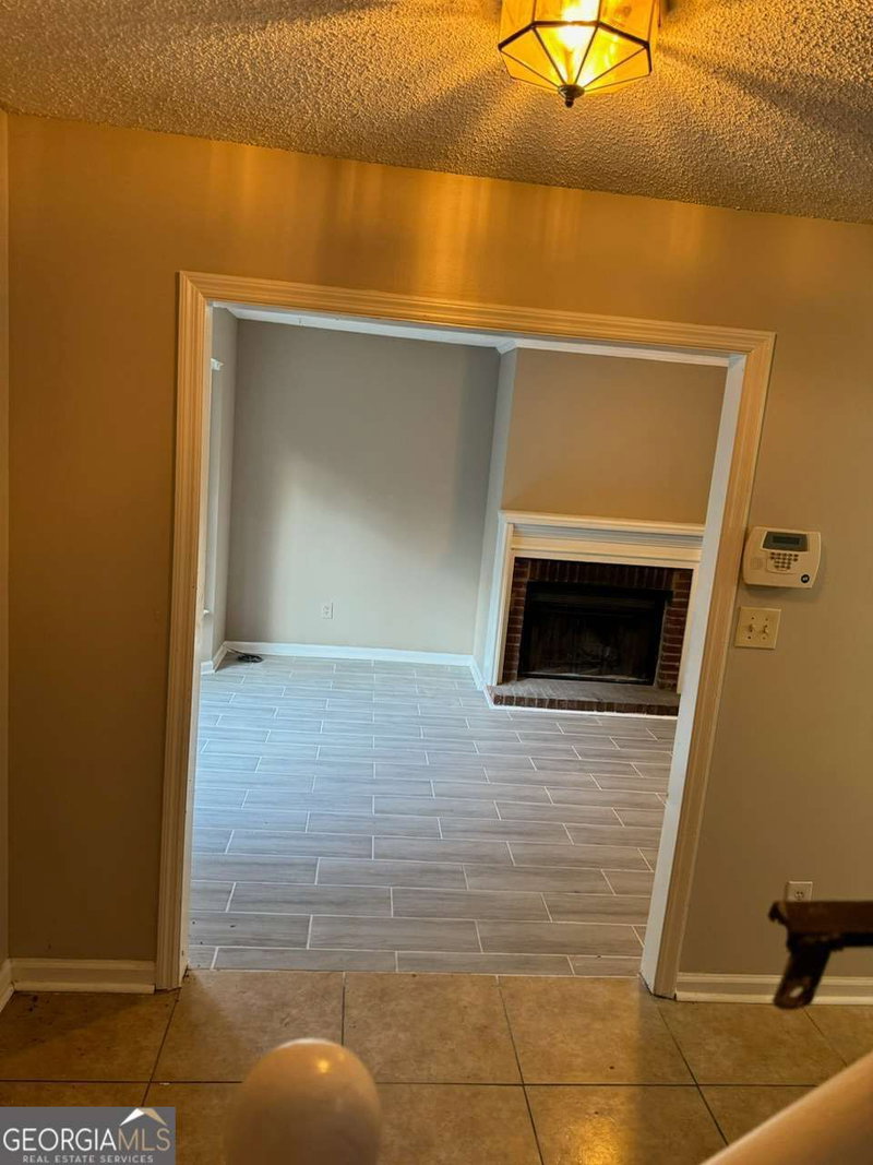 Photo 3 of 4807 Hairston Place