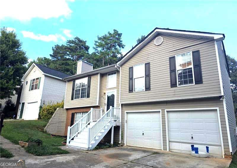 828 Tradd Court