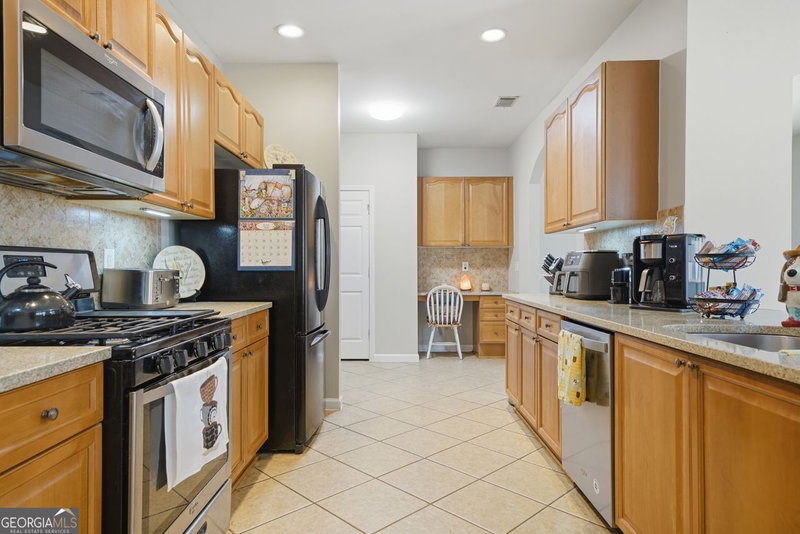 Photo 13 of 6605 Flagstone Court