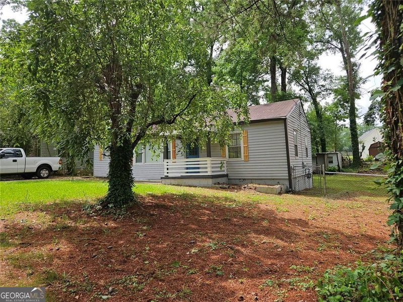 Photo 2 of 4153 Lindsey Drive