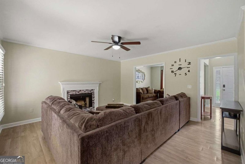 Photo 16 of 3089 Kaley Drive NW
