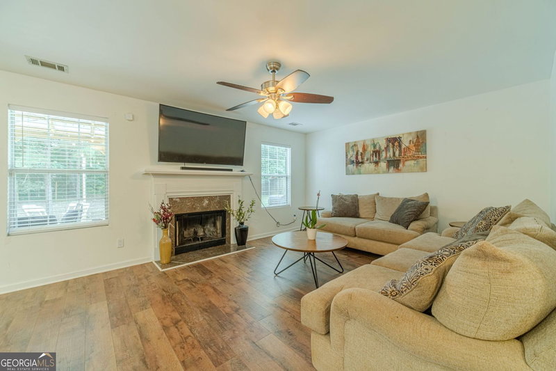 Photo 2 of 207 Belmont Drive