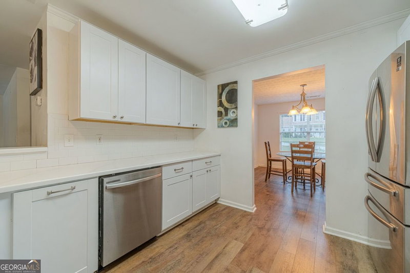 Photo 16 of 207 Belmont Drive