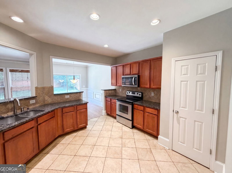 Photo 6 of 5775 Sterling Court