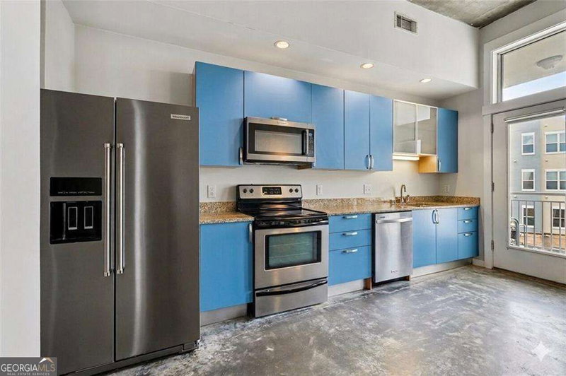 Photo 6 of 245 N Highland Avenue NE #408