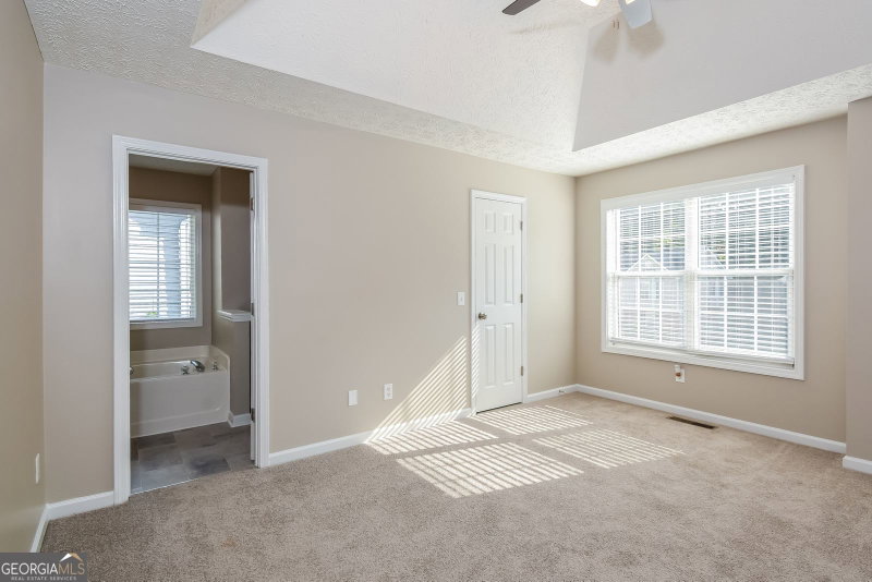 Photo 13 of 4917 Baker Plantation Way