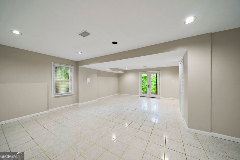 Photo 13 of 4279 Arbor Club Drive