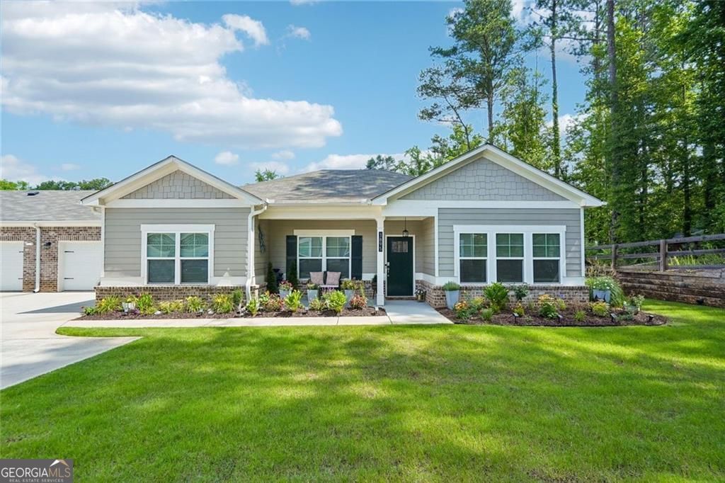 3895 Shelleydale Drive, Powder Springs, GA 30127
