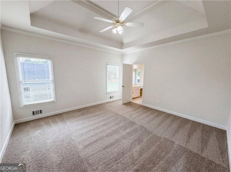 Photo 12 of 909 Mendenhall Way