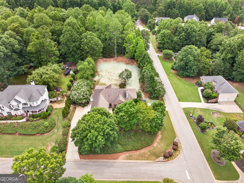 Photo 56 of 28 Montvale Drive
