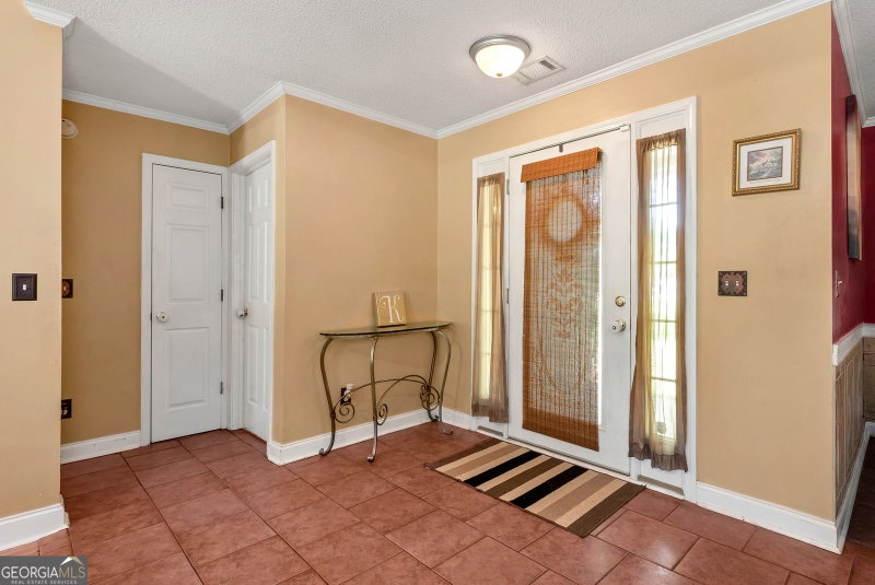 Photo 4 of 110 Dunbar Place