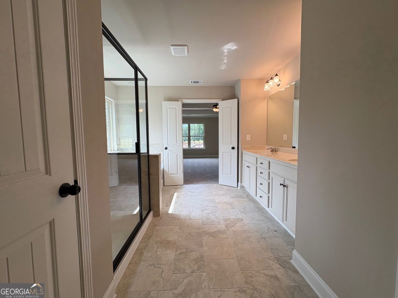 Photo 16 of 1046 Lakeview Oaks Court #20-B