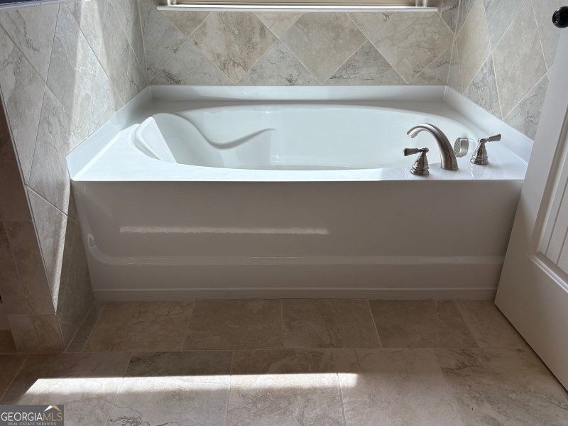 Photo 19 of 1046 Lakeview Oaks Court #20-B