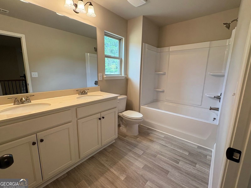 Photo 21 of 1046 Lakeview Oaks Court #20-B