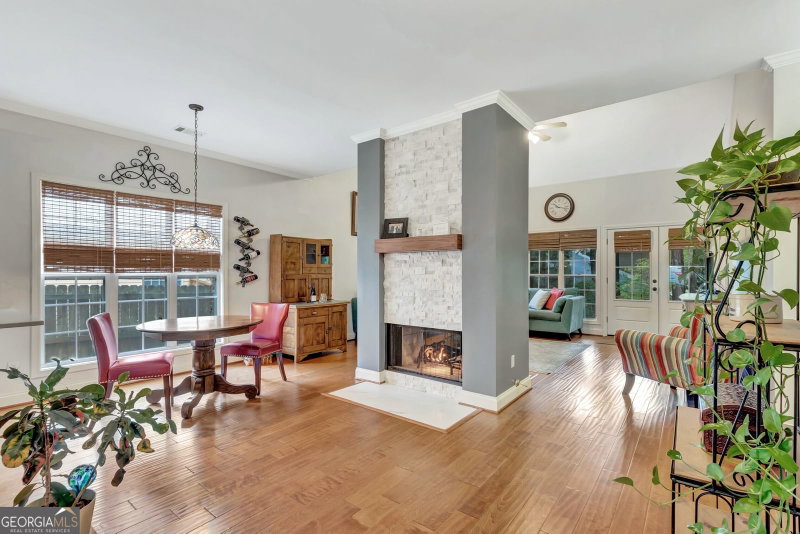 Photo 16 of 10 Westhill Drive