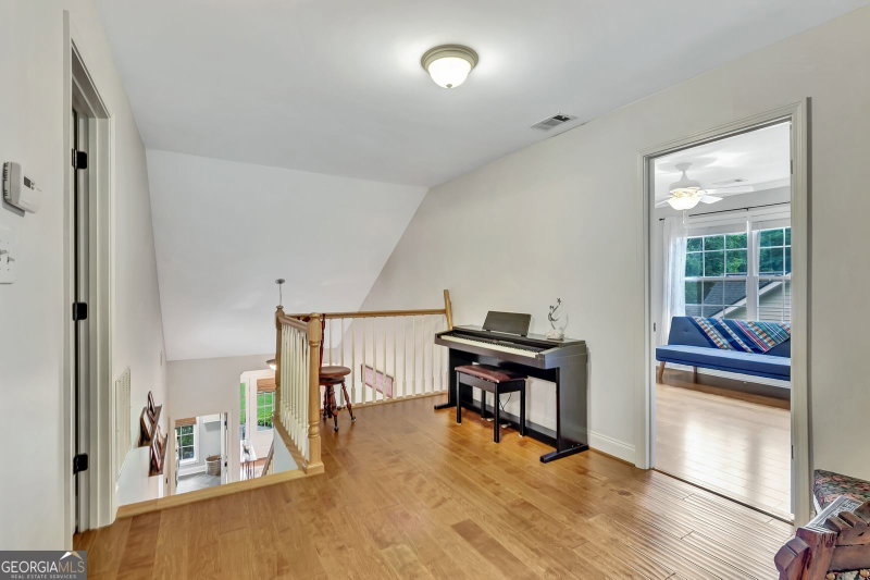 Photo 34 of 10 Westhill Drive